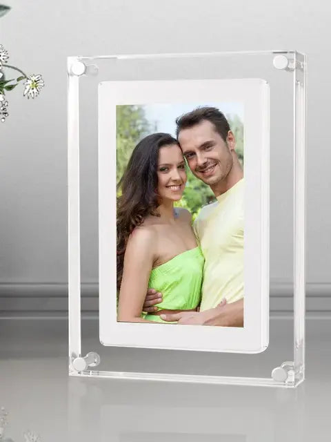 Luminas™ Digital Frame